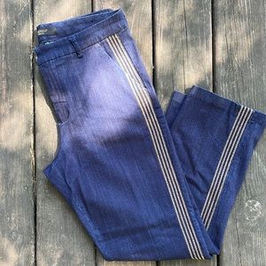 Liverpool Los Angeles Jeans with Gold Side Stitch